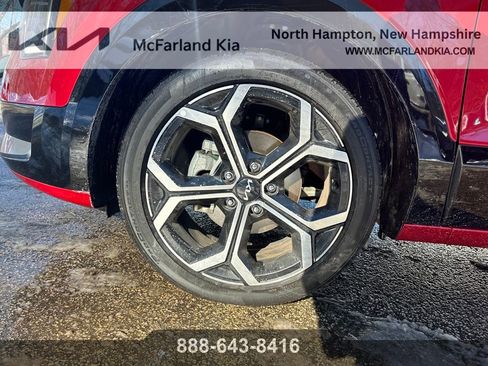 Used 2023 Kia Niro EX Touring image 29