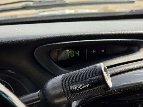 Used 2002 Lincoln Blackwood RWD image 85