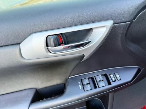 Used 2013 Lexus CT 200h w/ Premium Pkg w/Navigation image 34