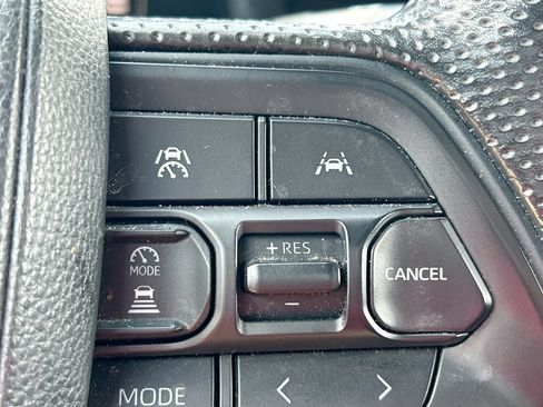Used 2024 Toyota Tacoma SR RWD image 18