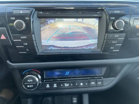 Used 2014 Toyota Corolla S FWD image 14