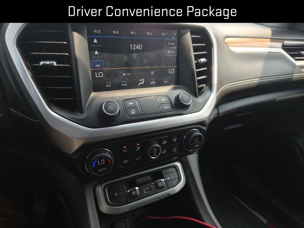 Used 2023 GMC Acadia SLE w/ Driver Convenience Package FWD image 17