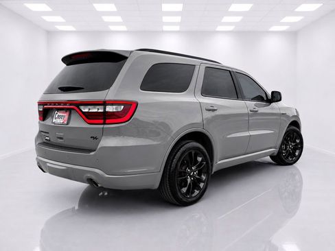 Used 2023 Dodge Durango R/T AWD/4WD image 7