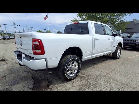 Used 2024 RAM 2500 Laramie w/ Safety Group AWD/4WD image 8
