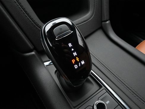 New 2026 Cadillac XT5 Premium Luxury w/ Driver Assist Package image 14