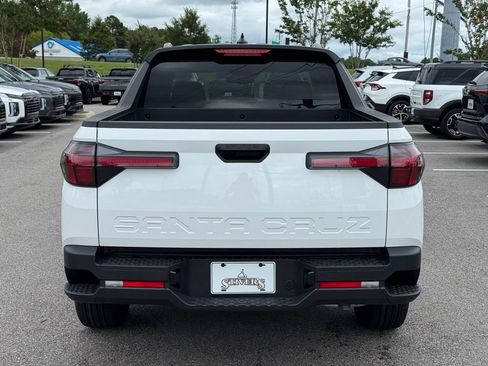 Used 2026 Hyundai Santa Cruz SEL image 9