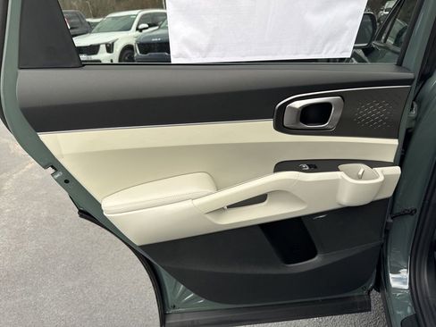 New 2026 Kia Sorento EX image 15