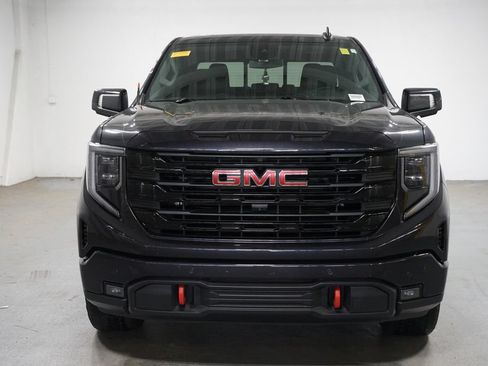 Used 2025 GMC Sierra 1500 Elevation w/ Elevation Premium Package AWD/4WD image 2