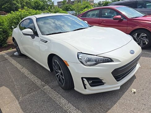 Used 2020 Subaru BRZ Limited w/ Popular Package #2 RWD image 2