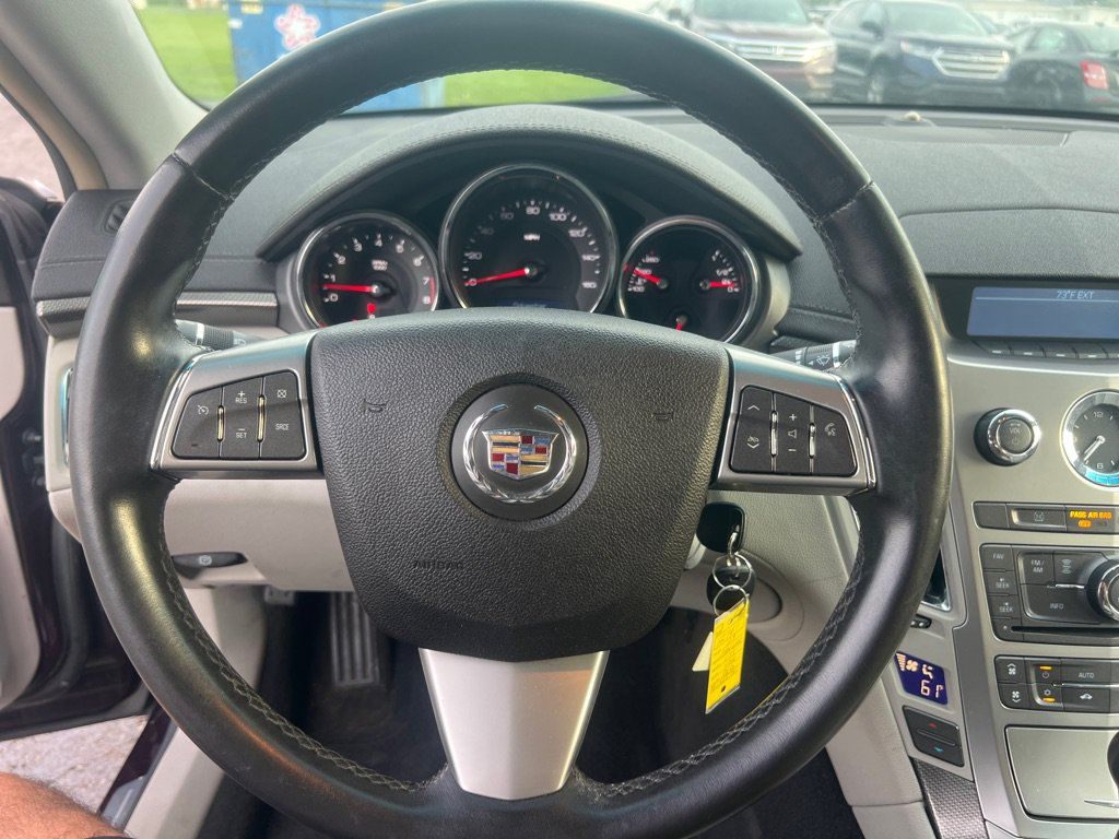 Used 2009 Cadillac CTS 3.6 RWD image 25