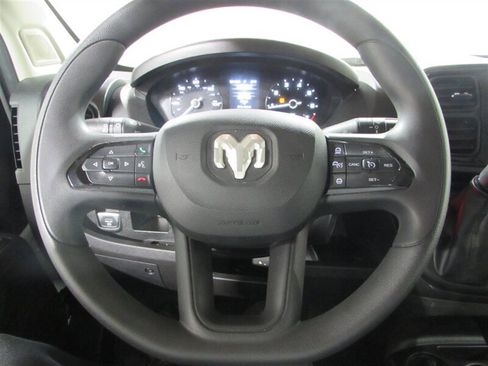 Used 2024 RAM ProMaster 2500 w/ Convenience Group image 38