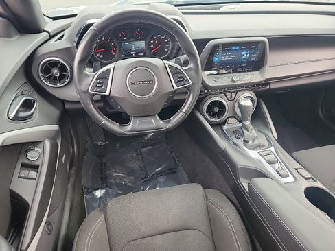 Used 2021 Chevrolet Camaro LT w/ RS Package image 11