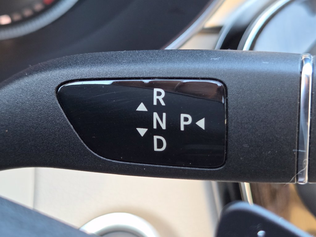 Used 2015 Mercedes-Benz C 300 4MATIC Sedan image 37