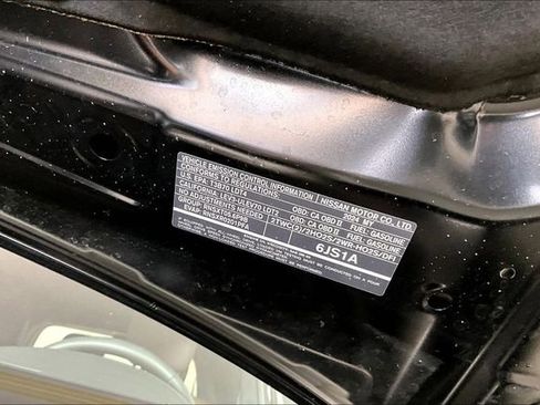 Used 2024 Nissan Armada Platinum w/ Cargo Package image 32