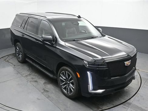 Used 2023 Cadillac Escalade Sport AWD/4WD image 37