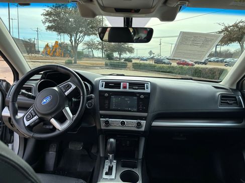 Used 2017 Subaru Legacy 3.6R Limited image 20