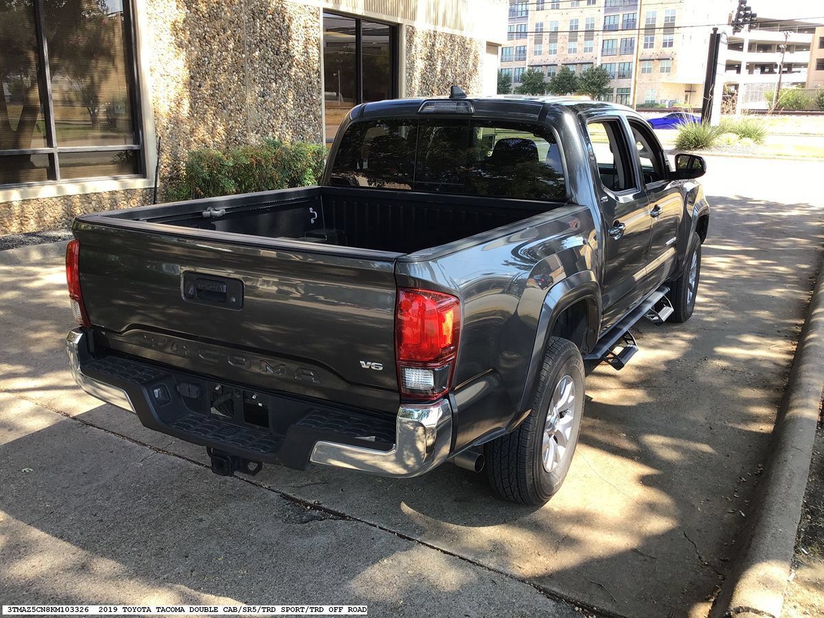 Used 2019 Toyota Tacoma SR5 RWD image 6
