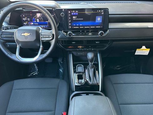 Certified 2024 Chevrolet Colorado LT image 16