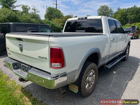 Used 2017 RAM 3500 Laramie w/ Snow Chief Group AWD/4WD image 3