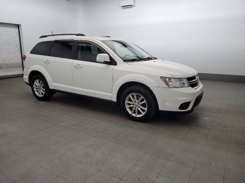 Used 2017 Dodge Journey SXT w/ Comfort/Convenience Group AWD/4WD image 11