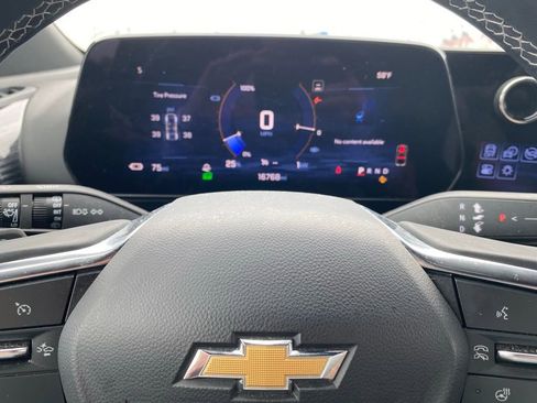 Used 2024 Chevrolet Blazer EV LT image 12