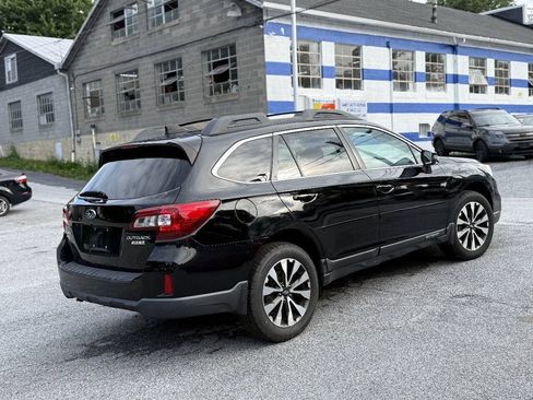 Used 2016 Subaru Outback 2.5i Limited AWD/4WD image 5