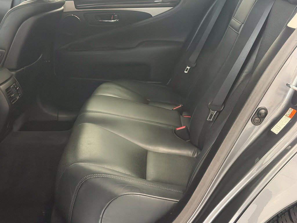 Used 2016 Lexus LS 460 AWD w/ Comfort Package image 23
