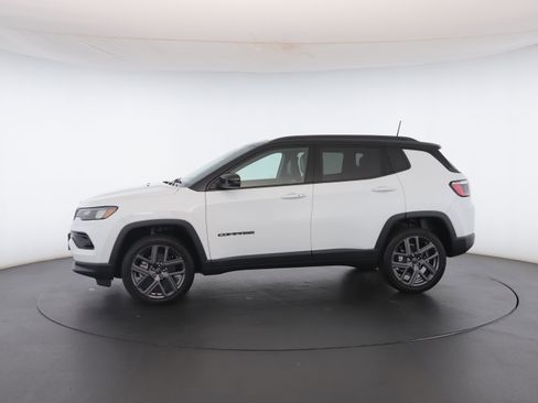 New 2026 Jeep Compass Limited w/ Sun, Sound & Navigation Group image 40