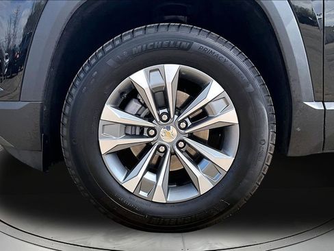 Used 2025 Chevrolet Equinox LT AWD/4WD image 32