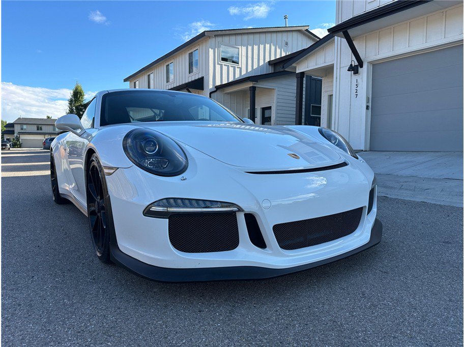 Used 2014 Porsche 911 GT3 w/ Carbon Interior Package RWD image 43