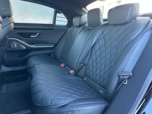 Used 2025 Mercedes-Benz S 500 4MATIC image 26