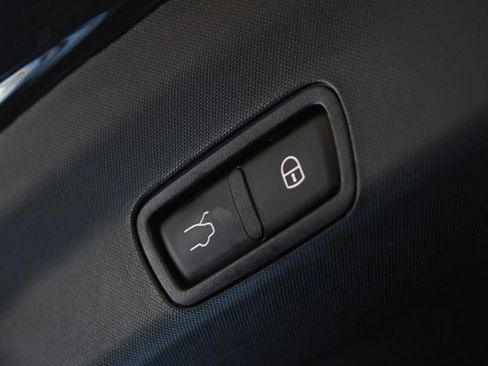 Used 2023 Alfa Romeo Stelvio Estrema AWD/4WD image 16