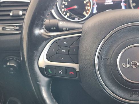 Used 2020 Jeep Compass Limited image 29