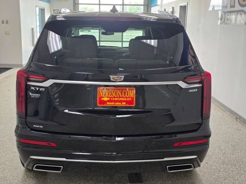 Used 2024 Cadillac XT6 Premium Luxury AWD/4WD image 6