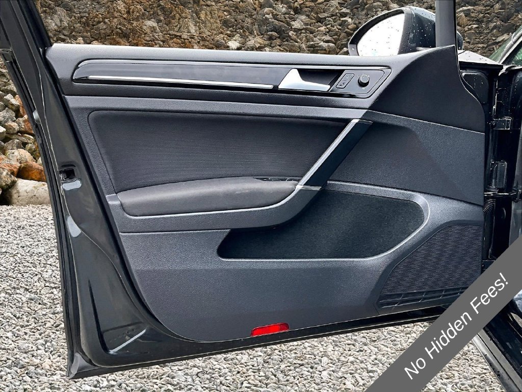 Used 2015 Volkswagen GTI S FWD image 16