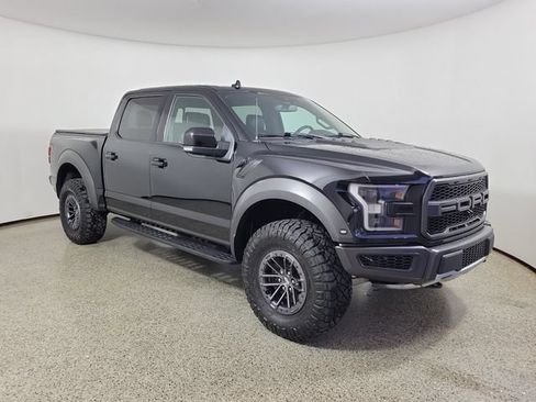 Used 2020 Ford F150 Raptor w/ Equipment Group 802A Luxury AWD/4WD image 4