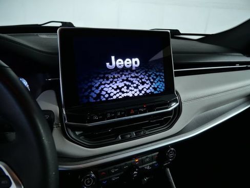 Used 2024 Jeep Compass Limited AWD/4WD image 17