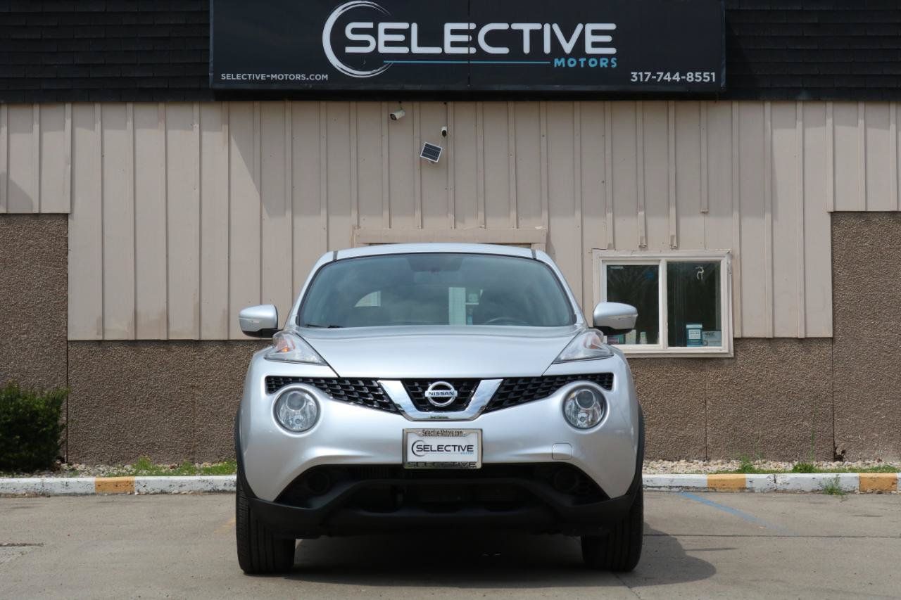 Used 2015 Nissan Juke S AWD/4WD image 2