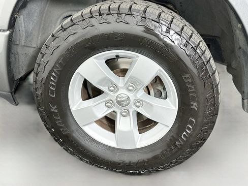 Used 2013 RAM 1500 Classic SLT w/ Remote Start & Security Group AWD/4WD image 29
