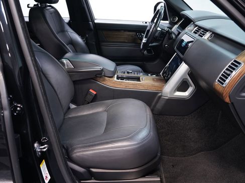 Used 2019 Land Rover Range Rover Supercharged image 40