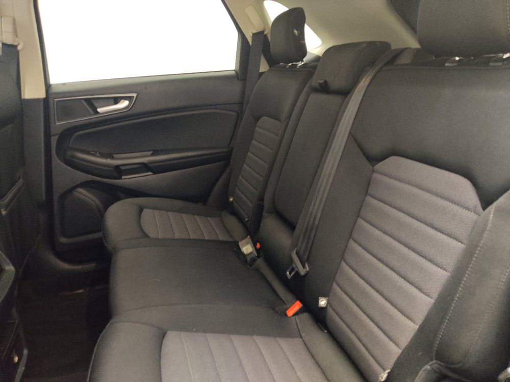 Used 2020 Ford Edge SE AWD/4WD image 18