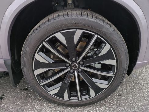 New 2026 Volvo XC90 B5 Plus image 11
