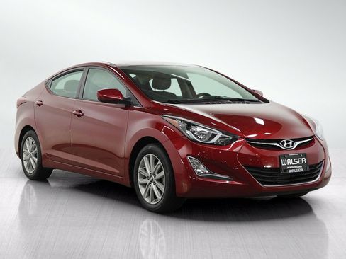 Used 2016 Hyundai Elantra SE w/ Option Group 02 FWD image 7