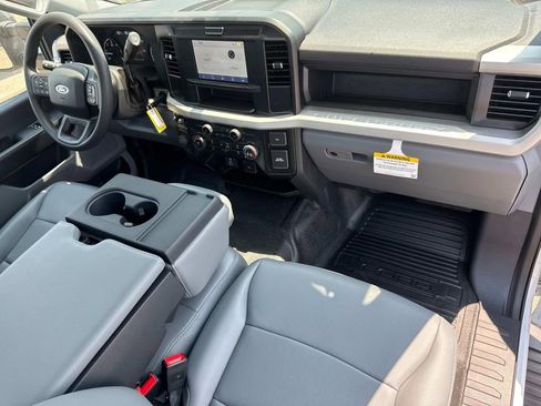 New 2025 Ford F350 XL w/ XL Chrome Package image 23