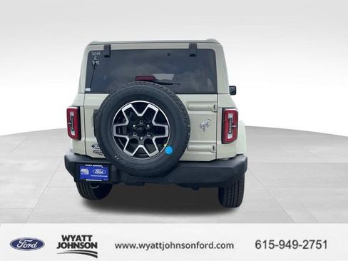 New 2026 Ford Bronco Outer Banks AWD/4WD image 4