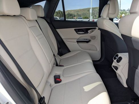 Used 2026 Mercedes-Benz GLC 300 4MATIC image 15