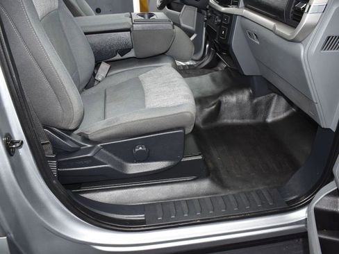 Used 2022 Ford F150 XLT image 16