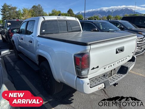 Used 2023 Toyota Tacoma Limited w/ Nightshade Package image 3
