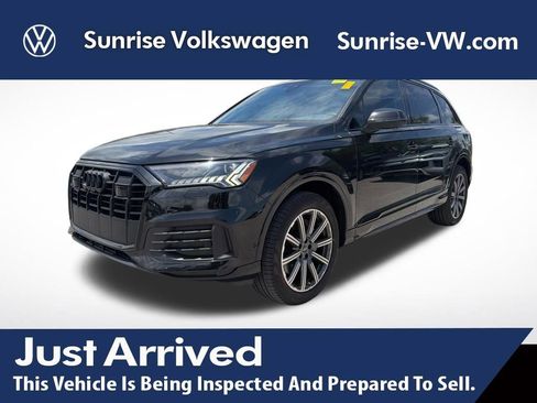 Used 2023 Audi Q7 2.0T Premium Plus w/ Premium Plus Package AWD/4WD image 1