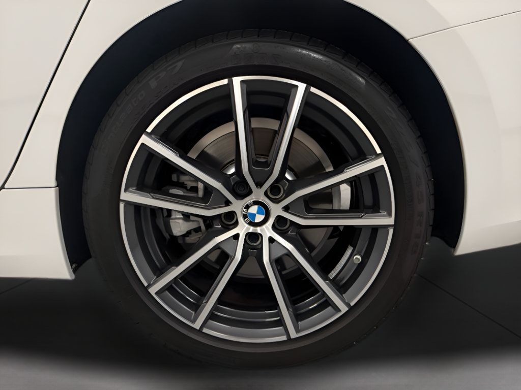 Used 2021 BMW 330i Sedan w/ Convenience Package RWD image 29